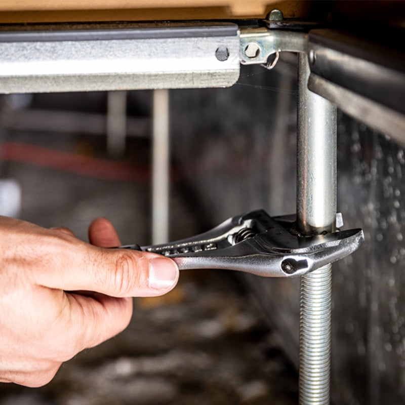 111CM 220-WIDE OPENING ADJUSTABLE WR