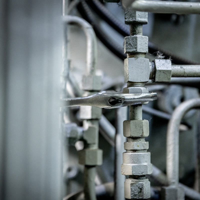 111ER 300-REVERSIBLE JAW ADJUSTABLE WR