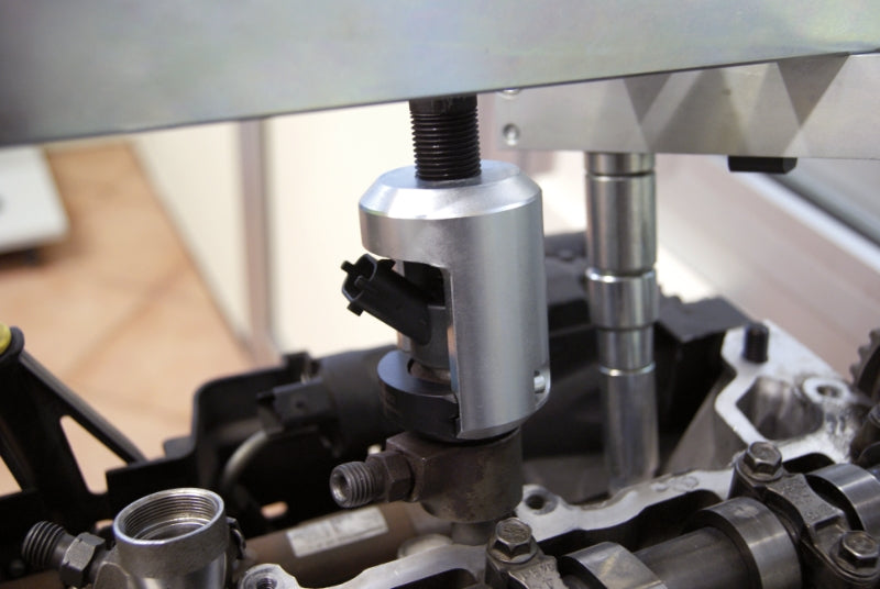 1462AD/BSC-ADAPTER REMOV.BOSCH INJECTOR