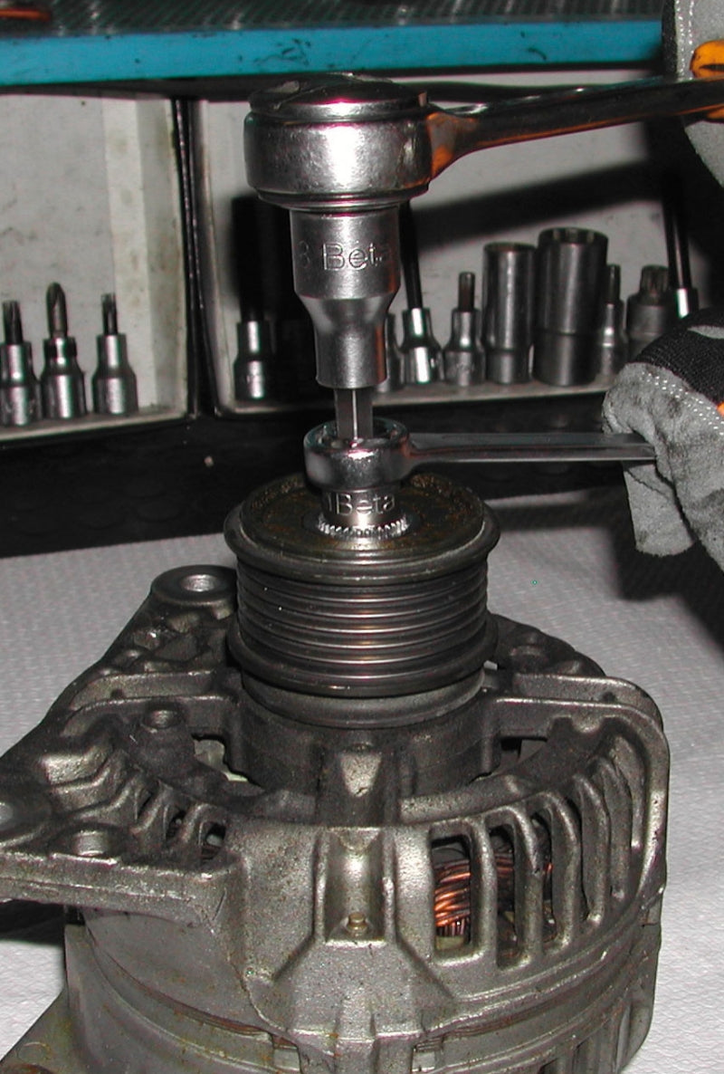 1489/33-ALTERNATOR PULLEY FREE WHEEL WR