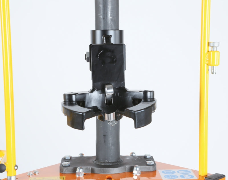 1550U/S 182-LOWER FORK FOR ITEM 1550U