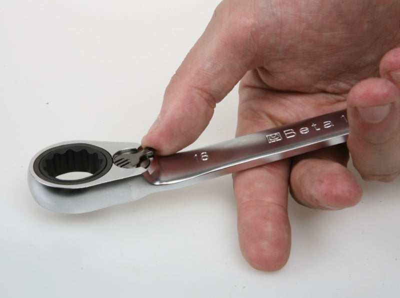 195P 17X19-RATCHETING OFFSET BI-HEX WR.