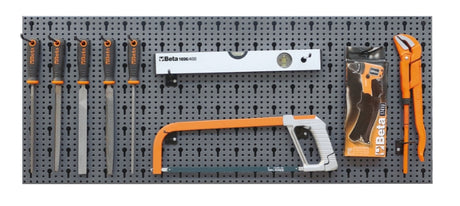 6600 M/548-ASSORTMENT OF 37 TOOLS