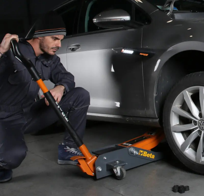 Vehicle Repair & Maintenance Tools