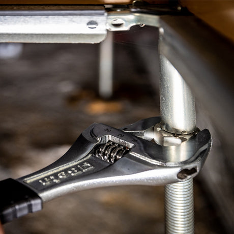 111CM 270-WIDE OPENING ADJUSTABLE WR