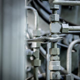 111ER 200-REVERSIBLE JAW ADJUSTABLE WR