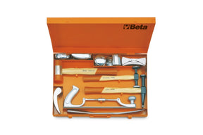 1369/C11-ASSORTMENT OF 11 TOOLS IN CASE