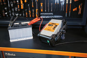 1498/30A-BATTERY CHARGER 12V