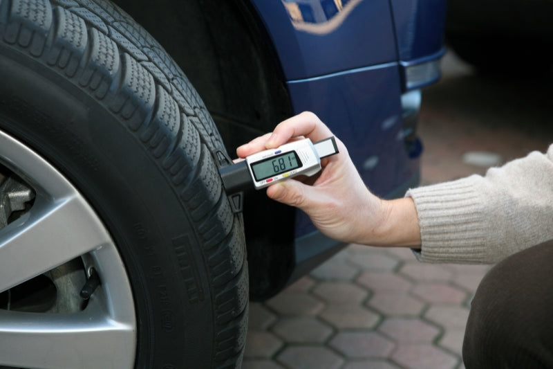 1706DGT-DIGITAL DEPTH GAUGE TYRE THREADS