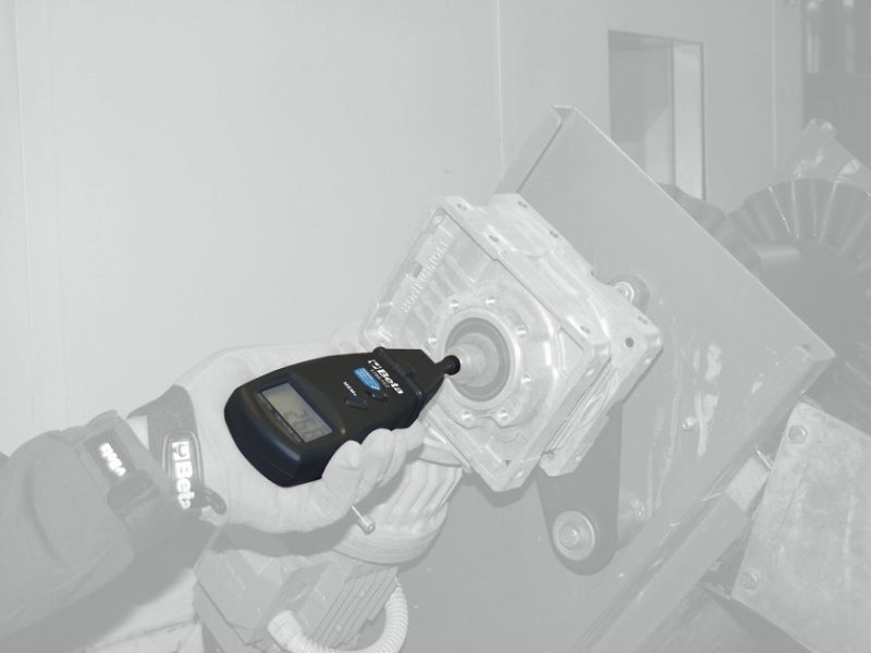 1760/TC2-DIGITAL TACHOMETER