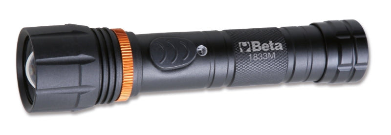 1833 M-HIGH-BRIGHTNESS LED TORCH 700LM