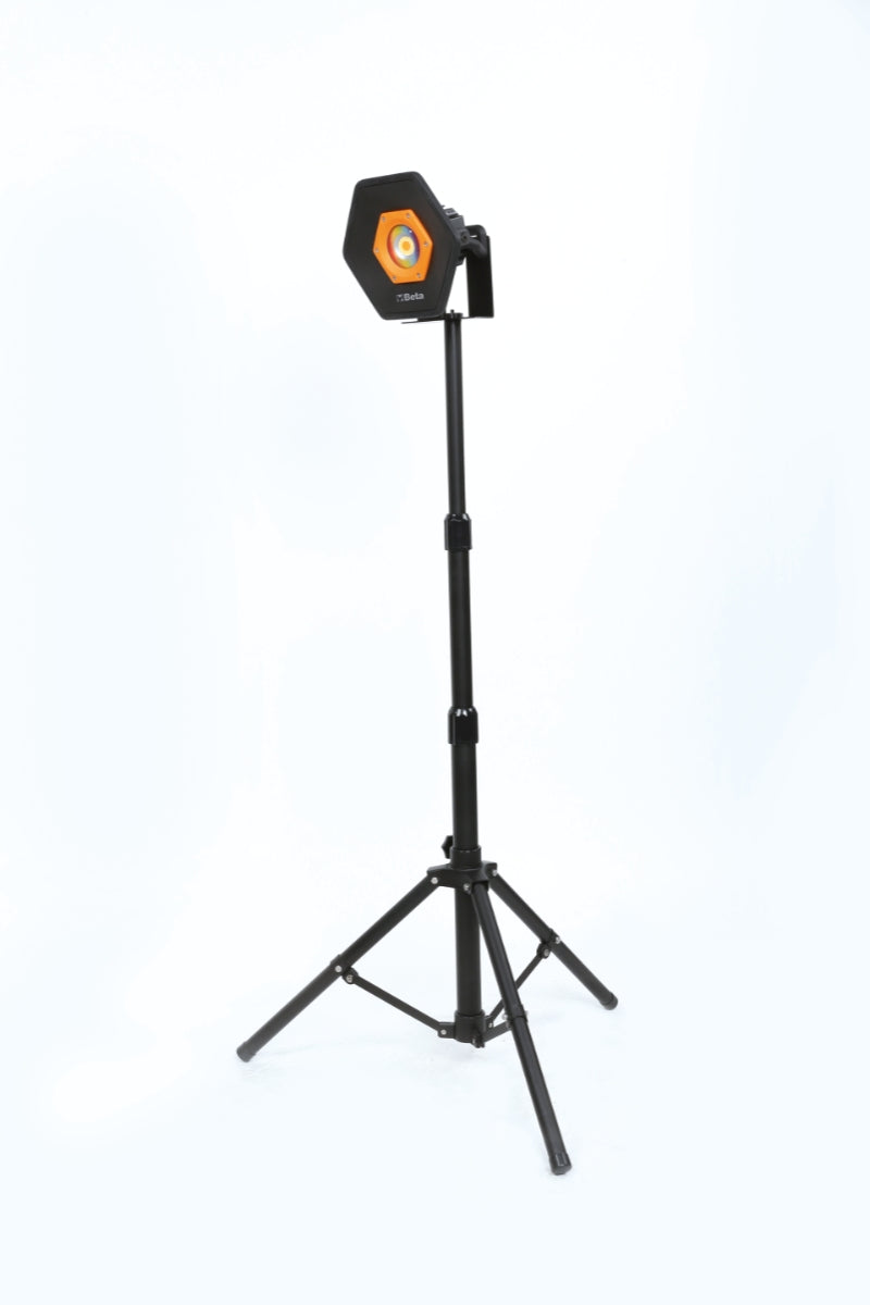 1837M-RECHARG.LED COLOUR MATCH SPOTLIGHT