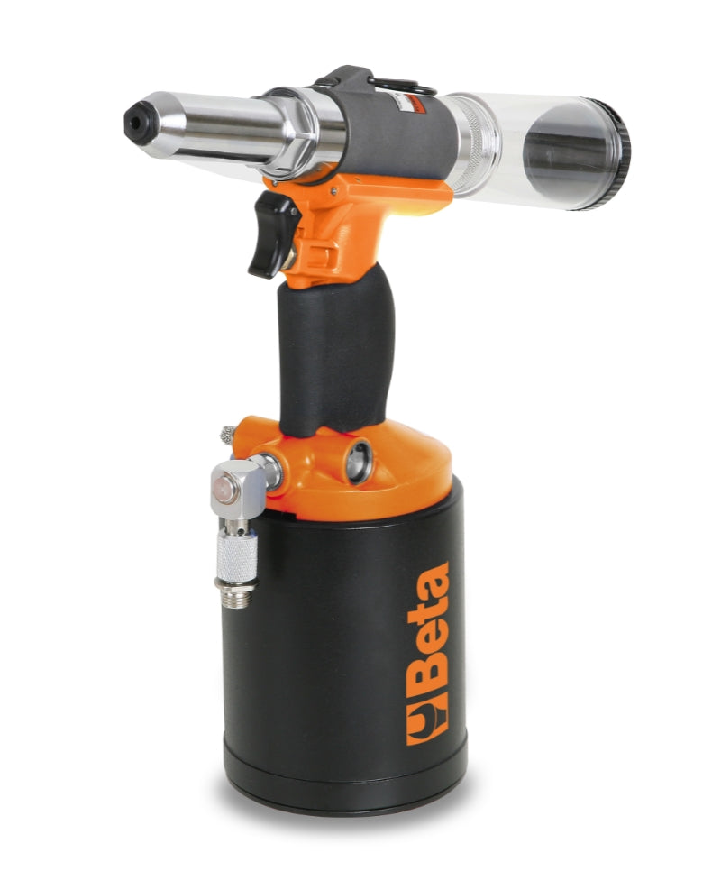 1946C 7 - 8-AIR RIVETER