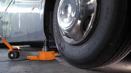 3067/60-15T-AIR HYDRAULIC JACK - 60/15 T