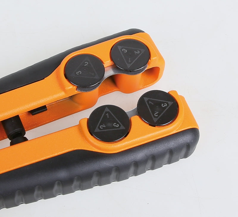 340-MULTILAYER PIPE CUTTING PLIERS