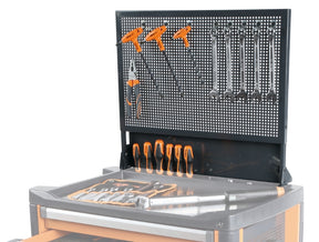 37 150-CAPE CHISELS RIBBED TYPE