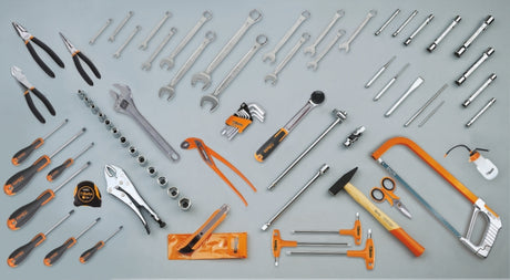 5915VU/3-ASSORTMENT OF 74 TOOLS