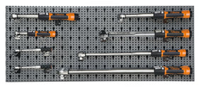 6600 M/174-ASSORTMENT OF 13 TOOLS