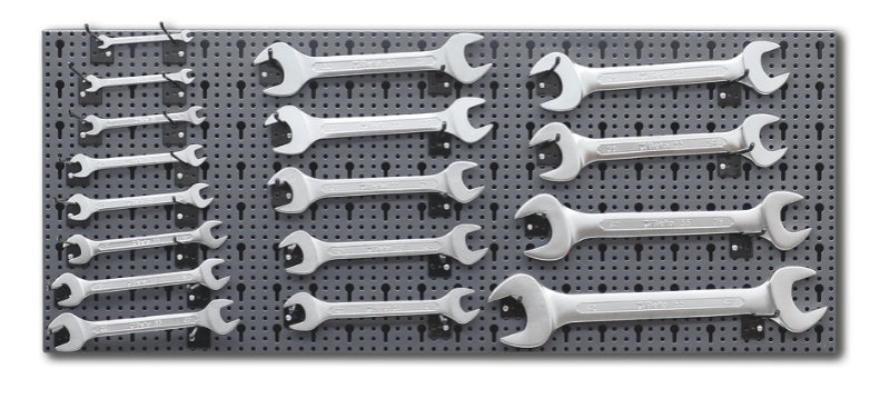 6600 M/22-ASSORTMENT OF 108 TOOLS