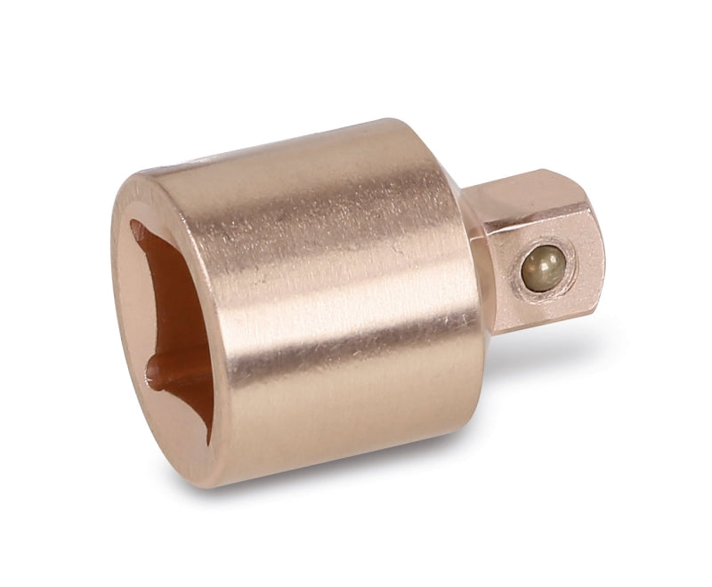 921BA/15-ADAPTOR F1/2 & M3/8 DRIVES