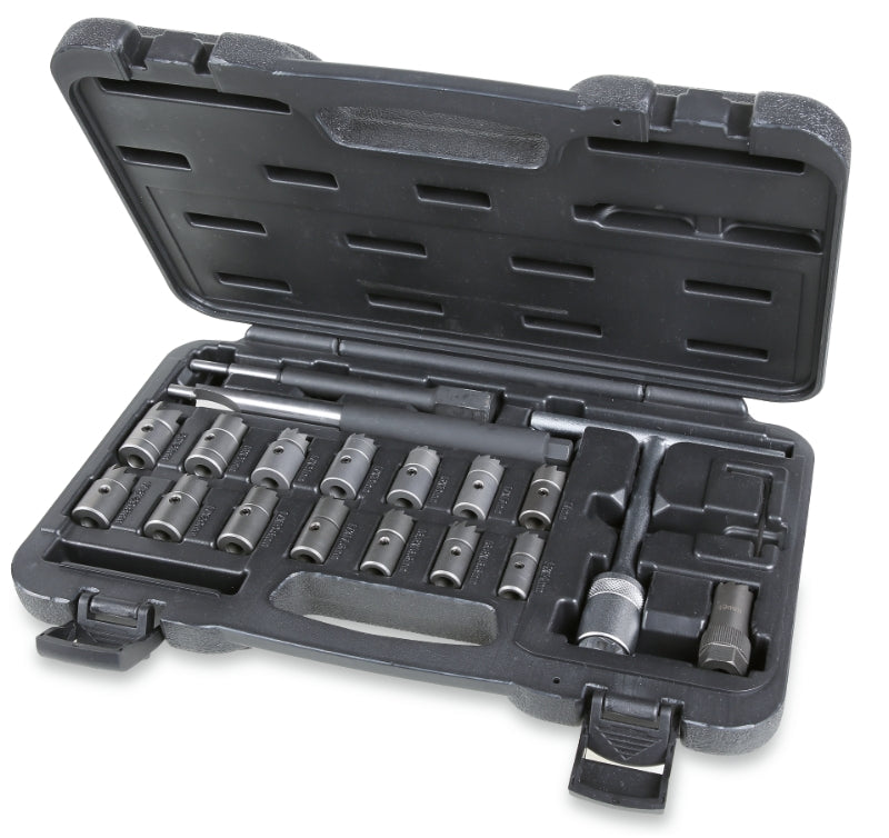 960PI/C19-TOOLS FOR CLEANING INJEC.SEATS