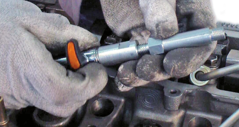 960RPI-BLOWING TOOL FOR INJECTORS CLEAN.