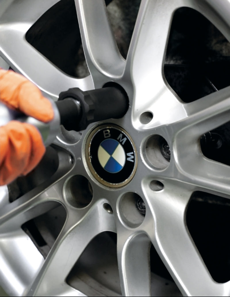 972/C4 BMW-REMOVAL KIT ANTI-THEFT BOLTS