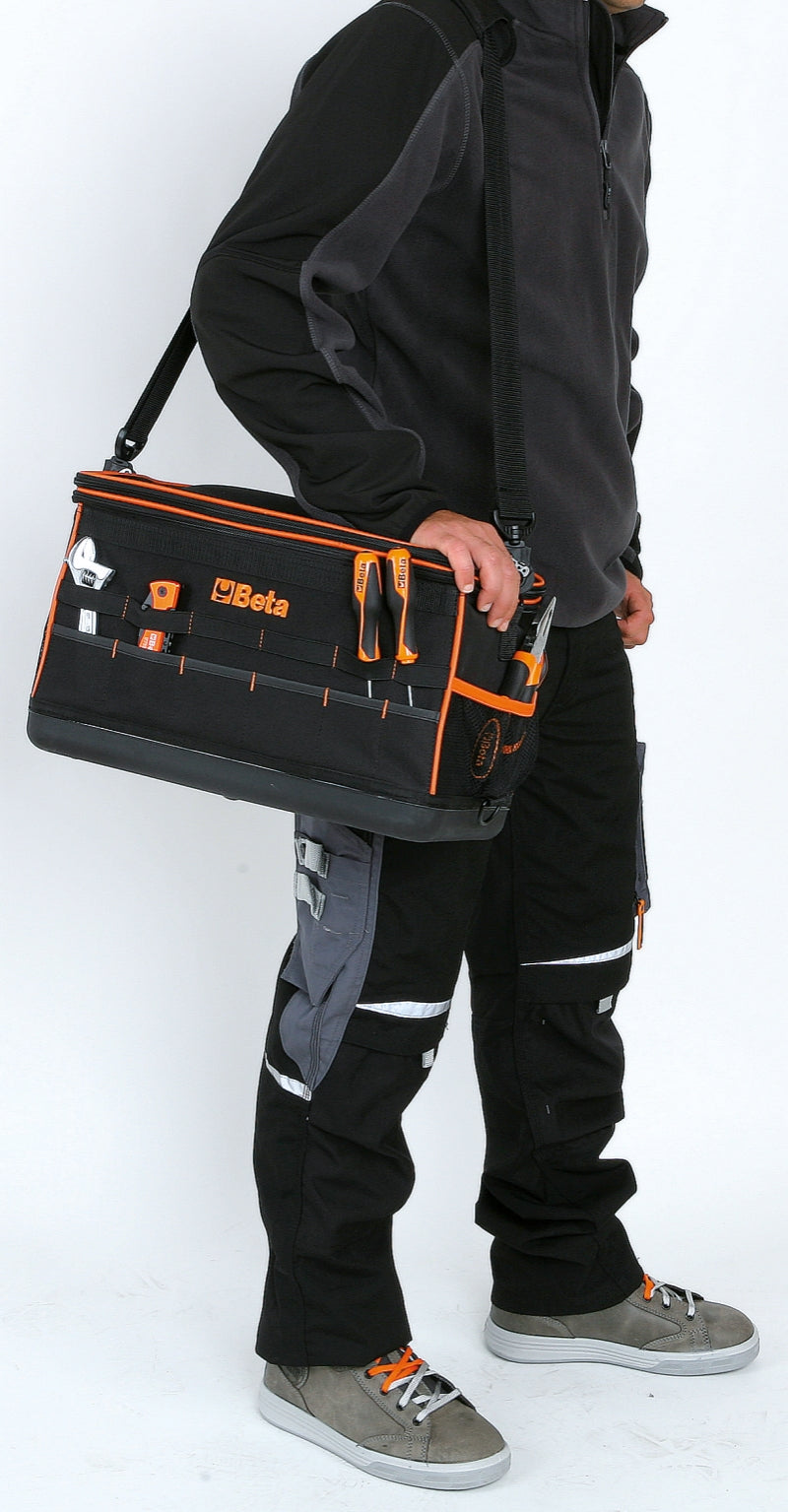 2111VU/1-TOOL BOX C11 + 45 TOOLS