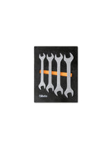M38-SOFT THERMOFORMED TRAY WITH 4 TOOLS
